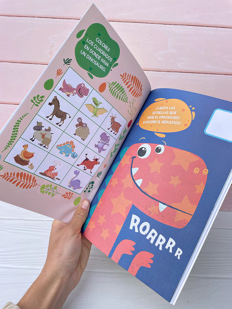 Libros "Juego y Coloreo" con 150 Stickers