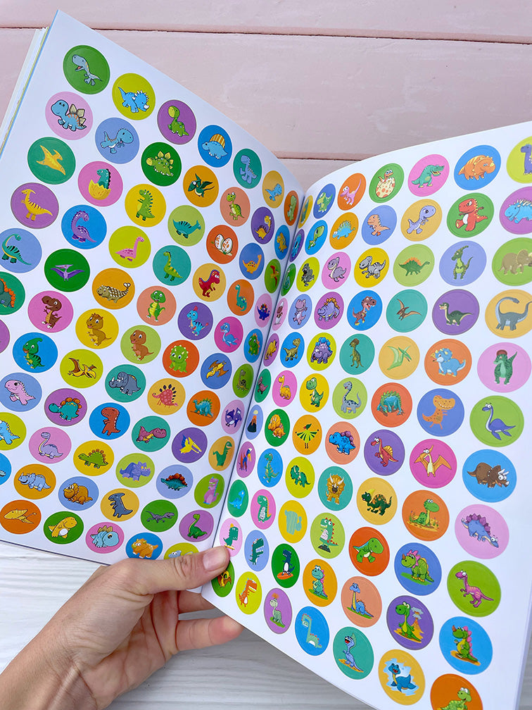 Libros "Juego y Coloreo" con 150 Stickers