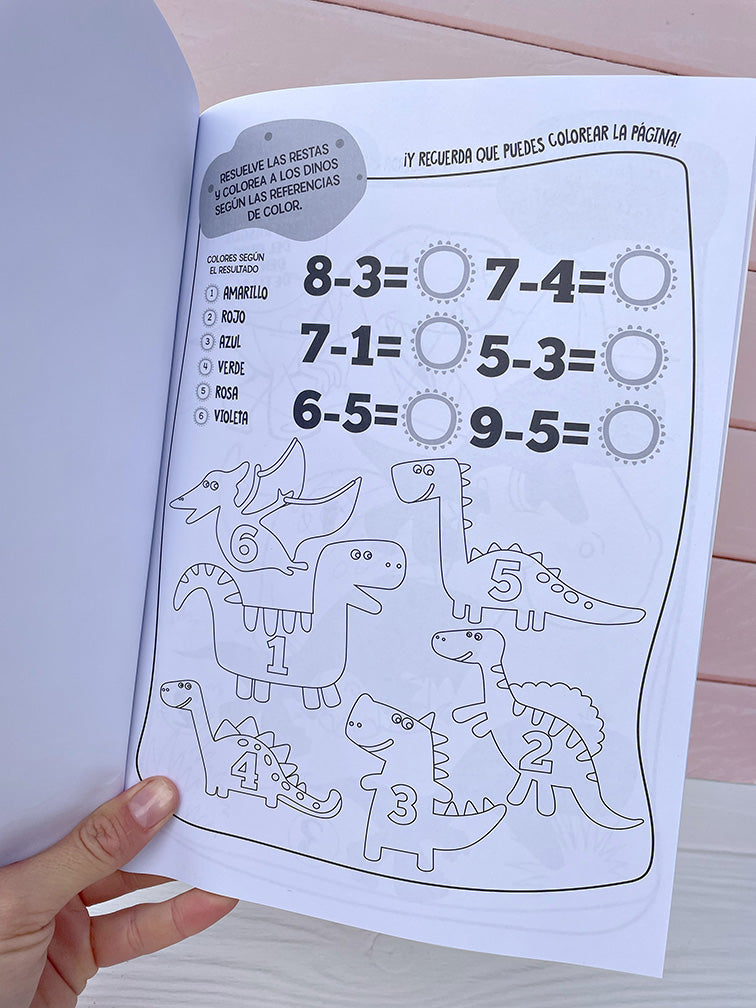 Libros "Juego y Coloreo" con 150 Stickers