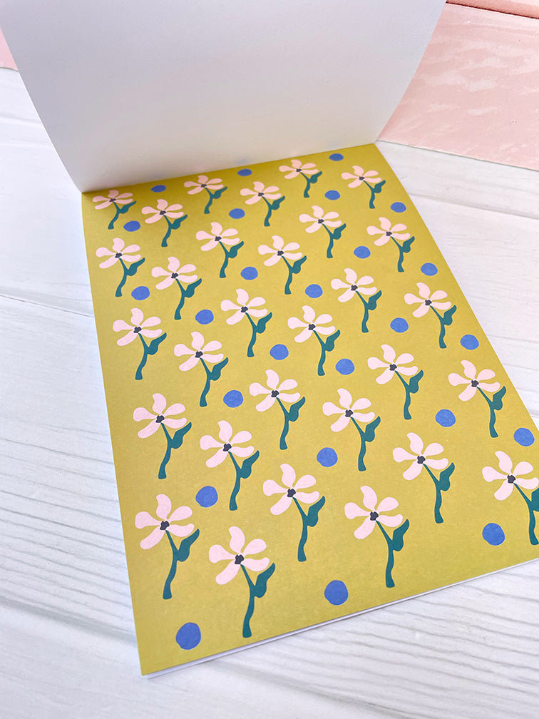Block de 30 Hojitas Ilustradas "Creativa" Ibi Craft
