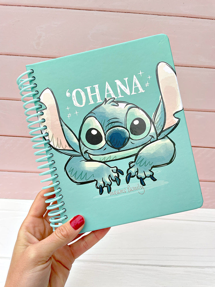 Cuaderno Premium 1/2 Oficio Stitch Mooving
