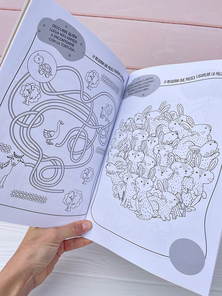 Libros "Juego y Coloreo" con 150 Stickers