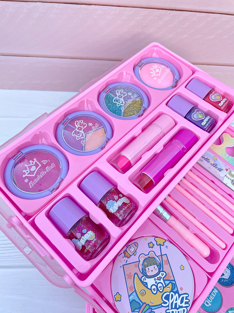 Vlijita de 3 Pisos Completa con Maquillaje infantil
