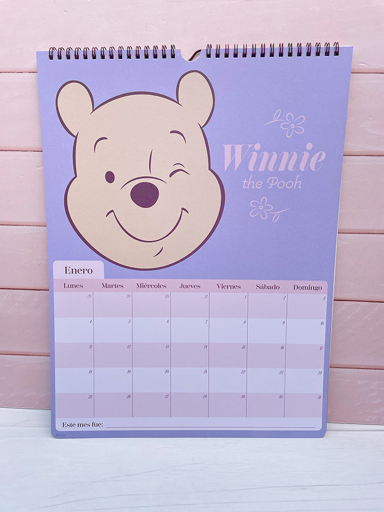 Calendario Winnie the Pooh de Colgar 2027 Mooving