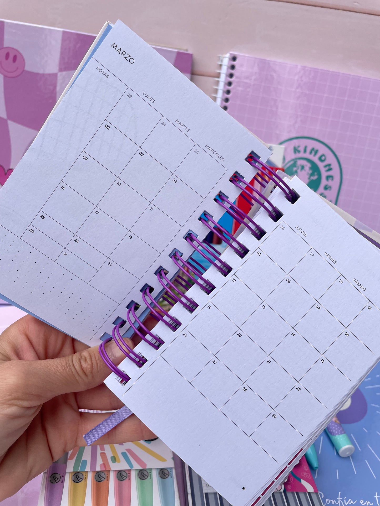 Combo Liceal con 10 Cuadernolas + Agenda DE REGALO