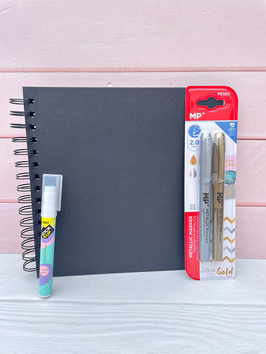 Álbum de Scrapbooking Negro + Marcadores Metalizados + Pegamnto en Barra