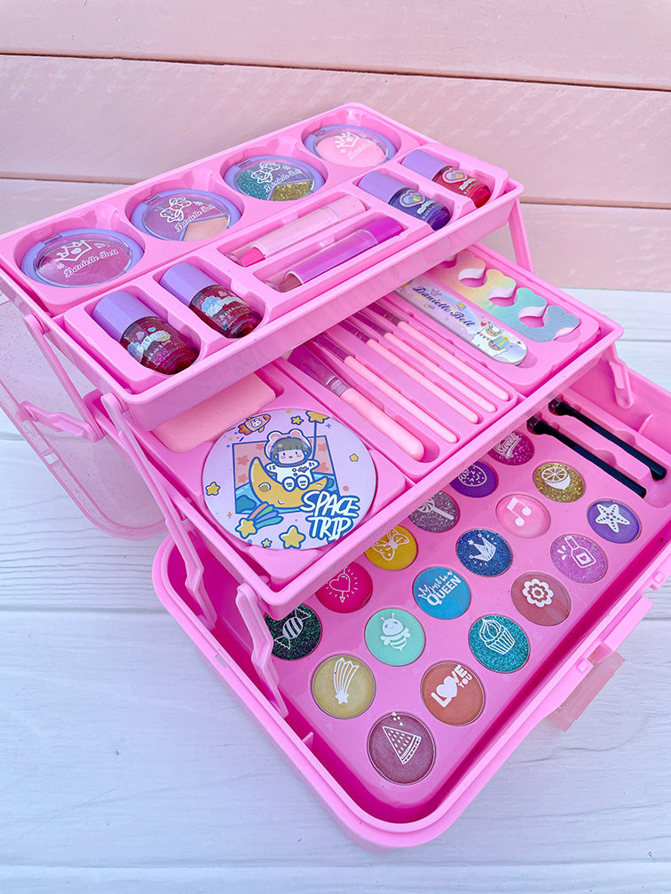 Vlijita de 3 Pisos Completa con Maquillaje infantil