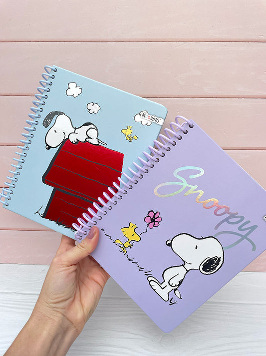 Cuaderno Premium 1/2 Oficio Snoopy Mooving
