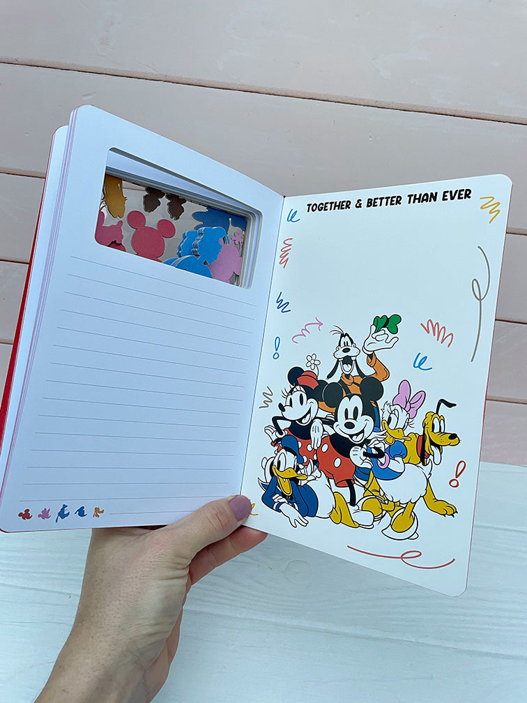 Cuaderno "Capas Mágicas" Mickey y Amigos