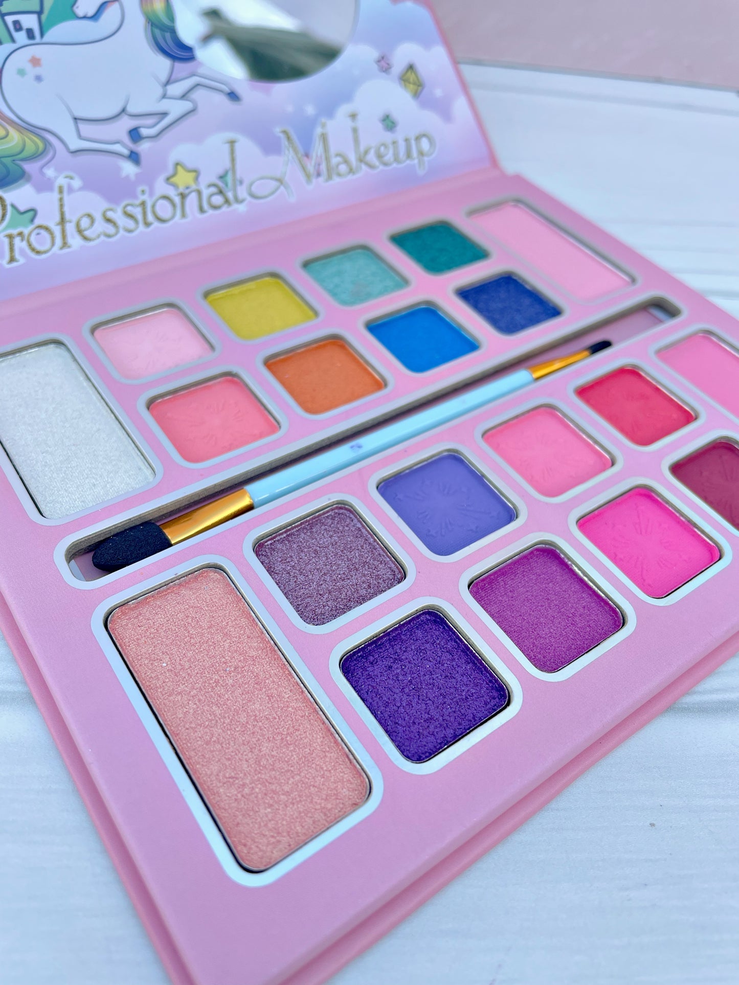 Paleta de 20 Sombras Unicornio Comunes y con Glitter