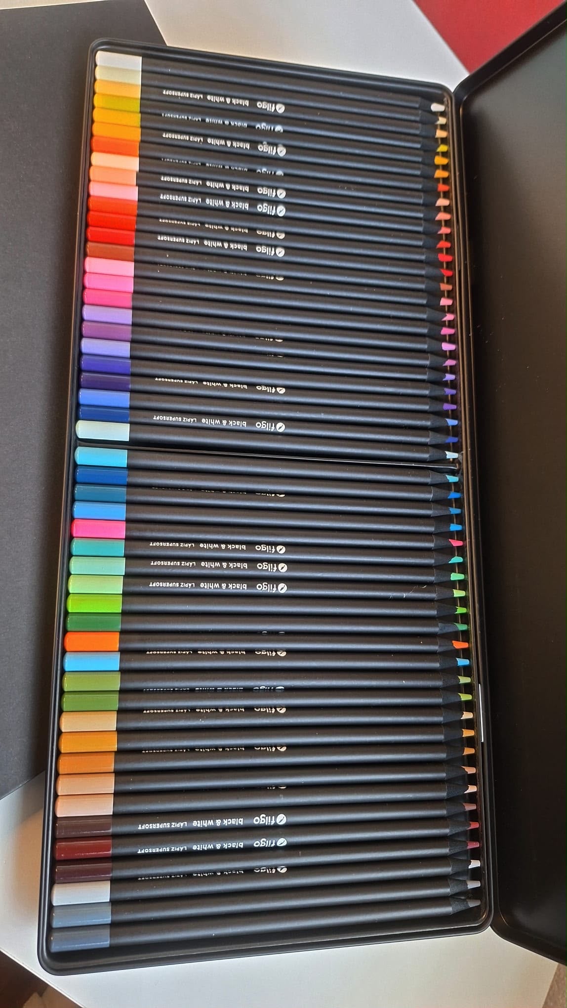 Lata de 50 Lápices de Colores Super Soft Filgo